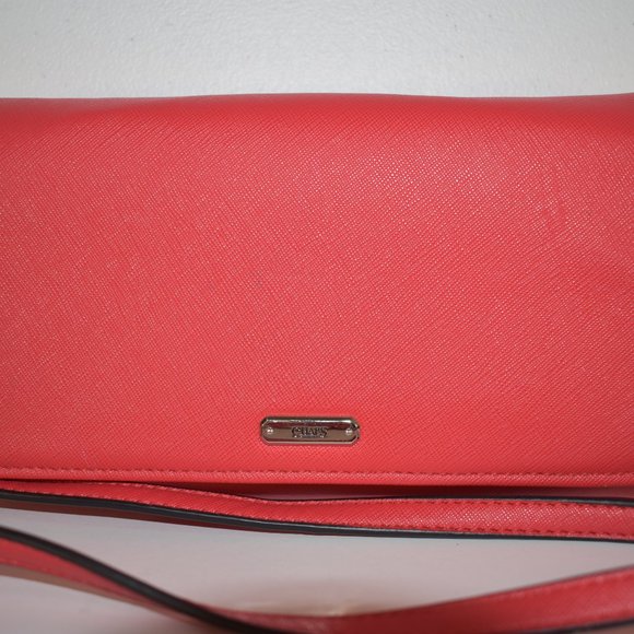 Chaps Women's Red Crossbody Purse/Wallet - Picture 9 of 10
